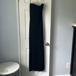 Rimini Strapless Elegant Black Evening Dress